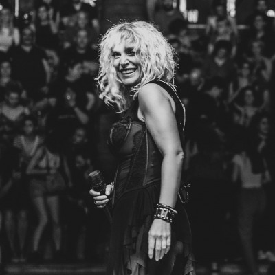 «Αλλά-ΖΩ»: Η Ελεωνόρα Ζουγανέλη στο ΔΕΗ Θέατρο Άλσος τη Δευτέρα 16 Ιουνίου