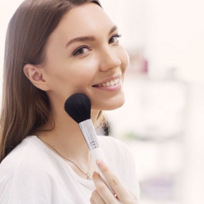 Φυσικό look, φρέσκια επιδερμίδα: Όλα όσα χρειάζεσαι για μακιγιάζ με άποψη