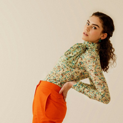 H επιστήμη επιβεβαιώνει ότι η αυτοπεποίθηση ξεκινά από τη σπονδυλική σου στήλη - Εσύ πώς στέκεσαι;