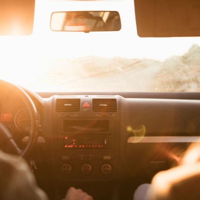 5 πράγματα που δεν πρέπει να αφήνεις στο αυτοκίνητο όταν έχει ζέστη - Το Νο 3 ούτε που το φαντάζεσαι