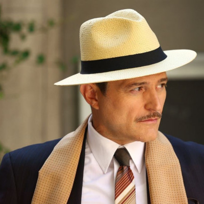 Πολύ καλός για να είναι αληθινός ο Γιώργος Καραμίχος στον Άγιο Έρωτα ως Ανδρέας Ιωάννου - Τι κρύβει;