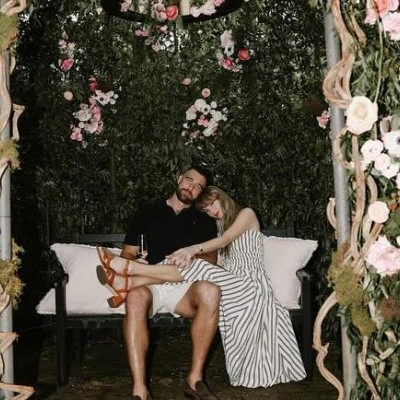 Πλάνα από το σπίτι του Travis Kelce που μένει με την Taylor Swift: Ο κήπος - παράδεισος ξεχωρίζει
