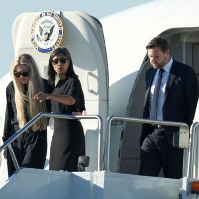 Η 1η εικόνα του ψύχραιμου δολοφόνου του Kirk και η πόλωση - Βοήθεια από τον Θεό ζήτησε η σύζυγός του