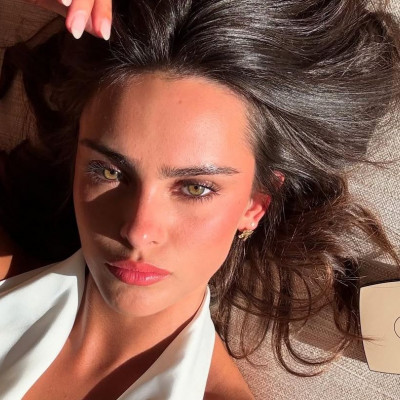 Glow Alert: Τα λάθη στο μακιγιάζ που μειώνουν τη φυσική σου λάμψη