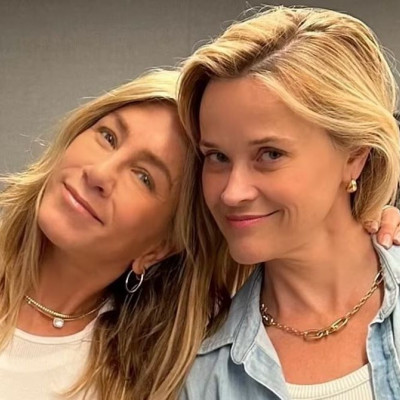 Η Jennifer Aniston ανακάλυψε on camera ότι δεν γνώριζε το πραγματικό όνομα της Reese Witherspoon