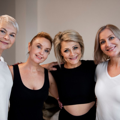 Ημέρα Εμμηνόπαυσης: Τι σημαίνει να μεγαλώνεις όμορφα και να είσαι unstoppable;