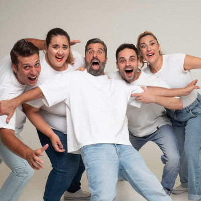 Παιδικό θέατρο: Ταξίδι στην «Ανθοχώρα» με οδηγό τον Θανάση Βισκαδουράκη