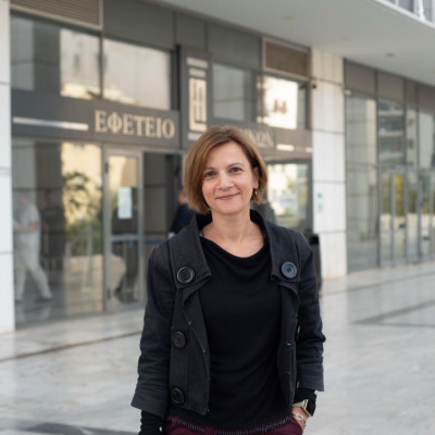 Έμφυλη βία: Όταν το προσωπικό γίνεται πολιτικό - Η Αγγελική Σεραφείμ εξηγεί το νομικό πλαίσιο