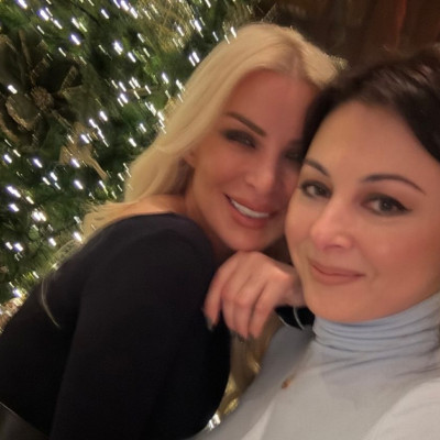 Ποια είναι η νονά που επέλεξε η Κατερίνα Καινούργιου για την κόρη της & τα σχέδια αντικατάστασής της