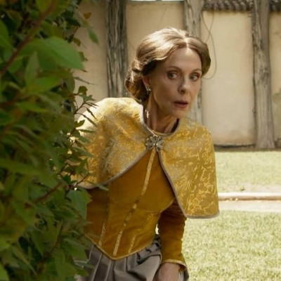 Η Ναταλία Τσαλίκη είχε φέτος τον πιο iconic τηλεοπτικό ρόλο : Το φινάλε στα Φαντάσματα και τα memes