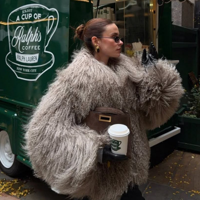 7 γιορτινοί κότσοι για να κλέψεις τις εντυπώσεις στα φετινά Xmas events