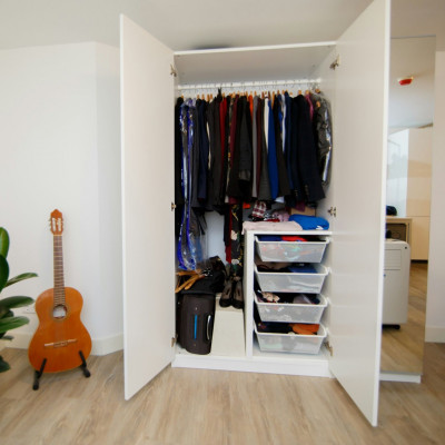 Τρεις χρωματικές προτιμήσεις που εντοπίζουν οι ψυχολόγοι σε άτομα με εύθραυστη αυτοπεποίθηση