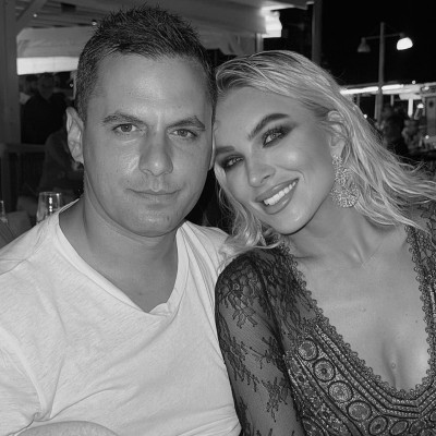 Ο άγνωστος Παναγιώτης Κουτσουμπής και τα βίντεο που έγιναν viral στο ΤikToK με τον Ηλία Βρεττό