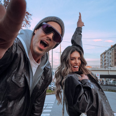 Οικονομάκου - Cerella παντρεύονται τον Ιούνιο: ο γάμος στην Πάρο, οι 200 καλεσμένοι και όσα ξέρουμε