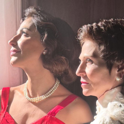 Η καταδίκη της Κατερίνας Παπουτσάκη στον Άγιο Έρωτα εις θάνατον & η λαμπερή φωτογράφηση με τη Θάλεια