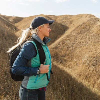 Ο μύθος που αφορά το κυνήγι της ευτυχίας και το emotional burnout που κουβαλά