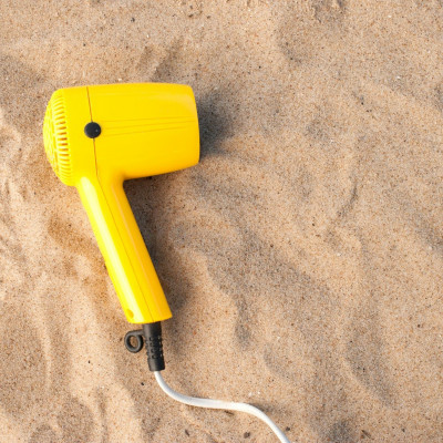 10 απροσδόκητοι τρόποι να χρησιμοποιήσεις το πιστολάκι μαλλιών σε όλο το σπίτι