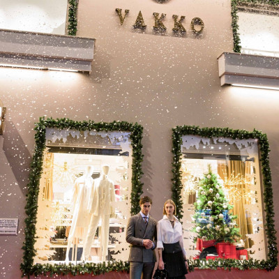 Η Vakko έφερε τη μαγεία της Πρωτοχρονιάς στο κατάστημα της Αθήνας