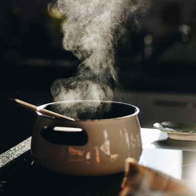 Μην πετάς ποτέ το νερό στο οποίο έβρασες το ρύζι