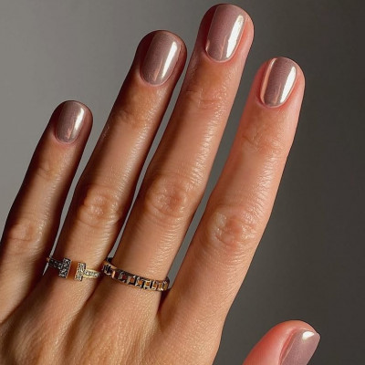 Σπασμένο νύχι; Αυτό το εύκολο tip θα σε βγάλει ασπροπρόσωπη στο ρεβεγιόν