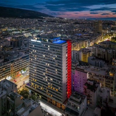 President Hotel Athens: Ένα αθηναϊκό τοπόσημο που ζει στον ρυθμό της πόλης