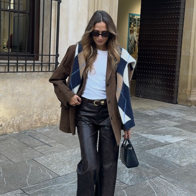 Tα δερμάτινα παντελόνια ανάμεσα στους πρωταγωνιστές των trends για το 2026