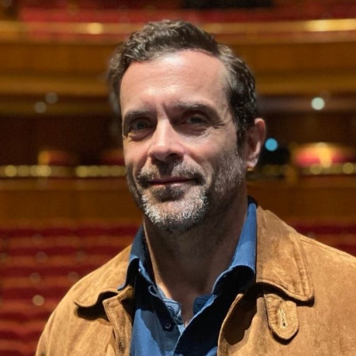 «Εκτός σχεδίου» βγαίνει ο Μαρκουλάκης τη φετινή σεζόν: Από Γιατρός - Δικαστής, τώρα και σκηνοθέτης