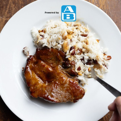 Saved your Xmas με χοιρινό με μέλι-μουστάρδα και γιορτινό ρύζι με ξηρούς καρπούς