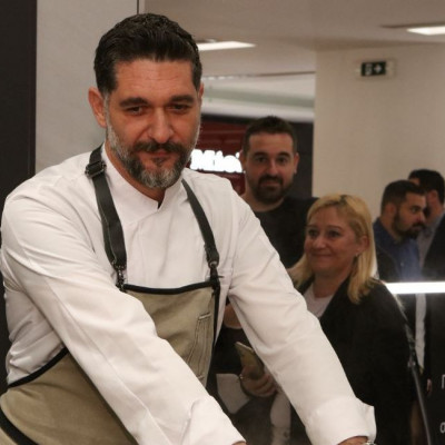 Πάνος Ιωαννίδης: Ο τρόπος που έχασε 14 κιλά και οι γιορτές με τον γιο και τη σύζυγό του