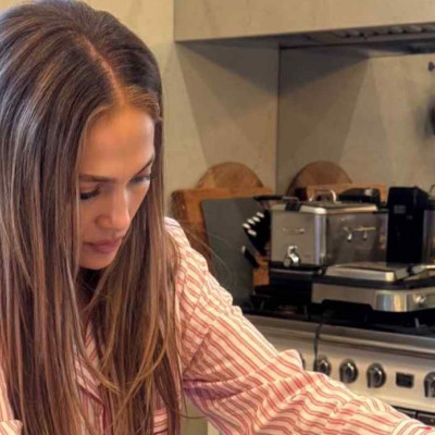 Έμεινε panettone; Μετάτρεψέ το σε γαλλικό τοστ όπως η Jennifer Lopez