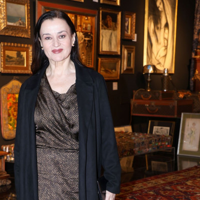 Καρυοφυλλιά Καραμπέτη: «Η κοινωνία μας παραμένει βαθιά σεξιστική προς τις γυναίκες»