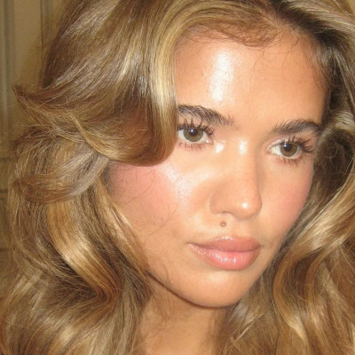 7 καθαριστικά προσώπου που αφαιρούν το μακιγιάζ σε χρόνο ρεκόρ χωρίς ερεθισμούς