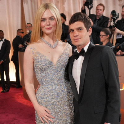 Γιατί το height-shaming στο αγόρι της Elle Fanning μας αφορά όλους - όπως κι η ευτυχία χωρίς μεζούρα