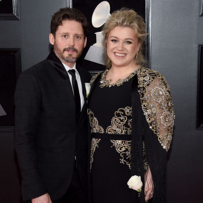 Kelly Clarkson: «Τα παιδιά μου έχουν περάσει πολλά μετά τον θάνατο του πατέρα τους»