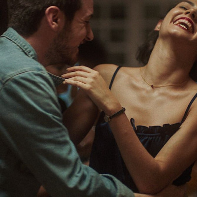 Ο επιστημονικός λόγος που οι άνδρες δεν ακούνε όταν προσπαθείς να τους μιλήσεις για τα συναισθήματά