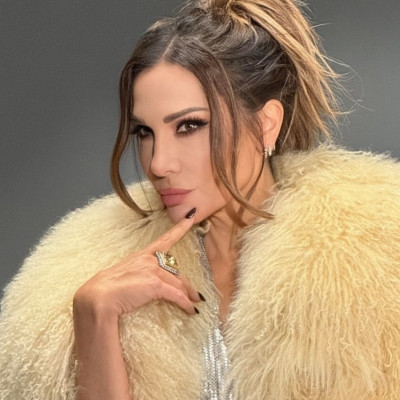 Το «Ντύνομαι όπως γουστάρω» της Βανδή είναι η απάντηση που χρωστάει κάθε γυναίκα μόνο στον εαυτό της