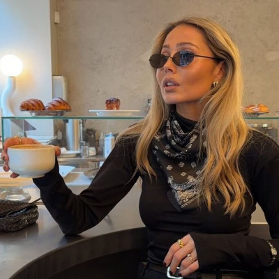 Αυτά τα foundation έχουν άψογη κάλυψη που «εξαφανίζουν» τους πόρους αλλά δεν τους φράζουν