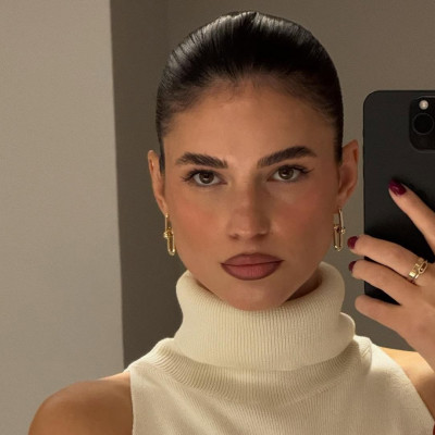 Αυτό είναι το beauty tip με το concealer που αγαπούν οι celebrities για ένα φωτεινό βλέμμα