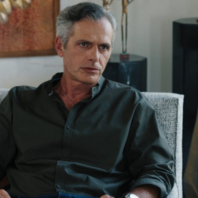 Ο χρυσός κληρονόμος στη Γη της ελιάς και το εύρημα που οδηγεί στο φινάλε τον Μάριο Αθανασίου