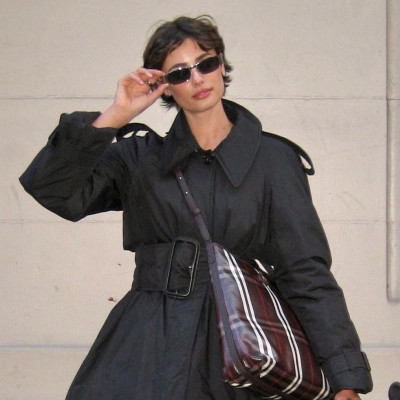 5 κοντά κουρέματα από flipped bob μέχρι mullet που θα σε κάνουν να κόψεις τα μακριά μαλλιά σου