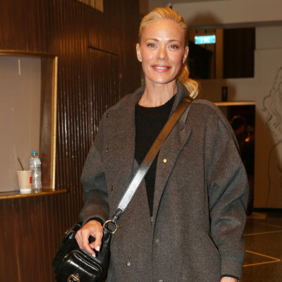 Τα σύνολα που ξεχώρισαν στην πρεμιέρα της «Οικογένειας Άνταμς», είχαν χαρακτήρα