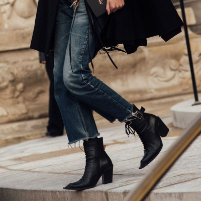 10 μαύρα ankle boots που ταιριάζουν κυριολεκτικά με τα πάντα
