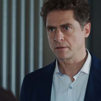 Μέχρι και δολοφόνος γίνεται ο Δημήτρης Λάλος στο Μία νύχτα μόνο για να σώσει τον έρωτά του