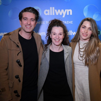 Μια βραδιά θεάτρου με την υπογραφή της Allwyn στο Μικρό Παλλάς – Ποιους απαθανάτισε ο φακός