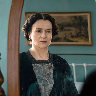 Η μοιραία νύχτα στον επίλογο της Μεγάλης Χίμαιρας ανήκει στην Καραμπέτη: Ο σπαραγμός και το τέλος