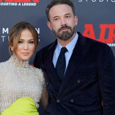 «Το πουλάνε το σπίτι #δεν», η JLo και ο Ben Affleck: Η έπαυλή τους αρνείται να βρει αγοραστή