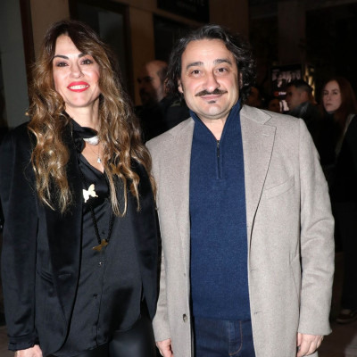 Βασίλης Χαραλαμπόπουλος & Λίνα Πρίντζου σε σπάνια επίσημη έξοδο που δεν «φώναζε» αλλά «έλεγε» πολλά