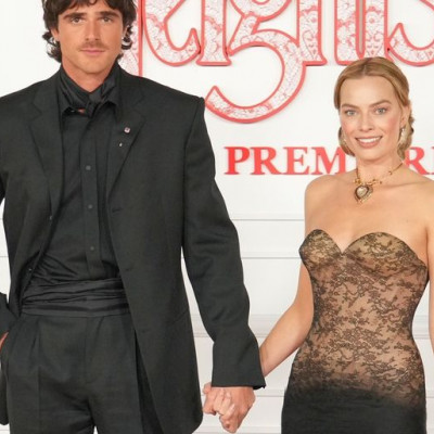 Wuthering Heights: H ρομαντική κίνηση του Jacob Elordi στη Margot Robbie που έγινε viral