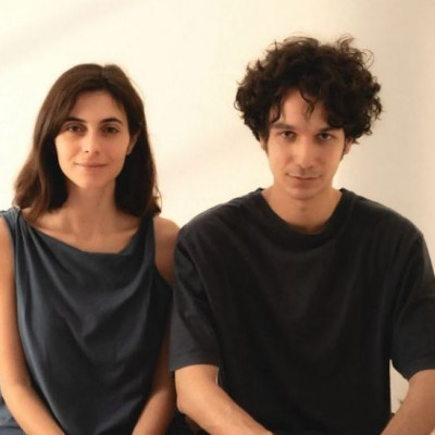 Η Νεφέλη Φασούλη και ο Πάνος Παπαδόπουλος συναντώνται επί σκηνής για τις «Μικρές Ταπεινώσεις»