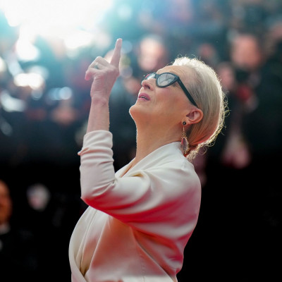 Ποια είναι η Joni Mitchell που θα υποδυθεί η  Meryl Streep στη βιογραφική ταινία του Cameron Crowe